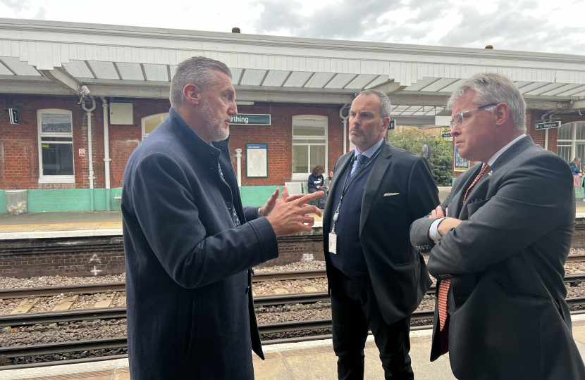 TL Worthing Station