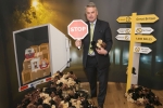 Tim Loughton MP helps dog welfare charity in fight against puppy smuggling